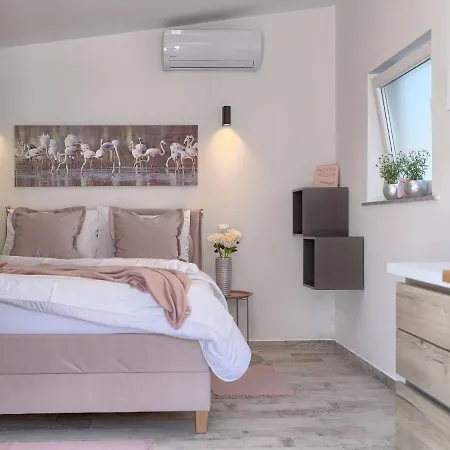 Ivanka By Interhome * Medulin